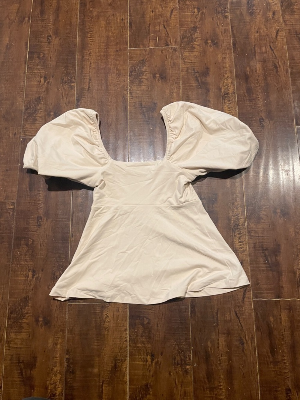 SUSANA MONACO
Puff Sleeve Top - Picture 5 of 7